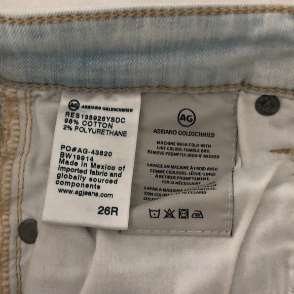 AG JEANS - light wash, 360 contour, low rise, size 26R - Picture 3 of 3
